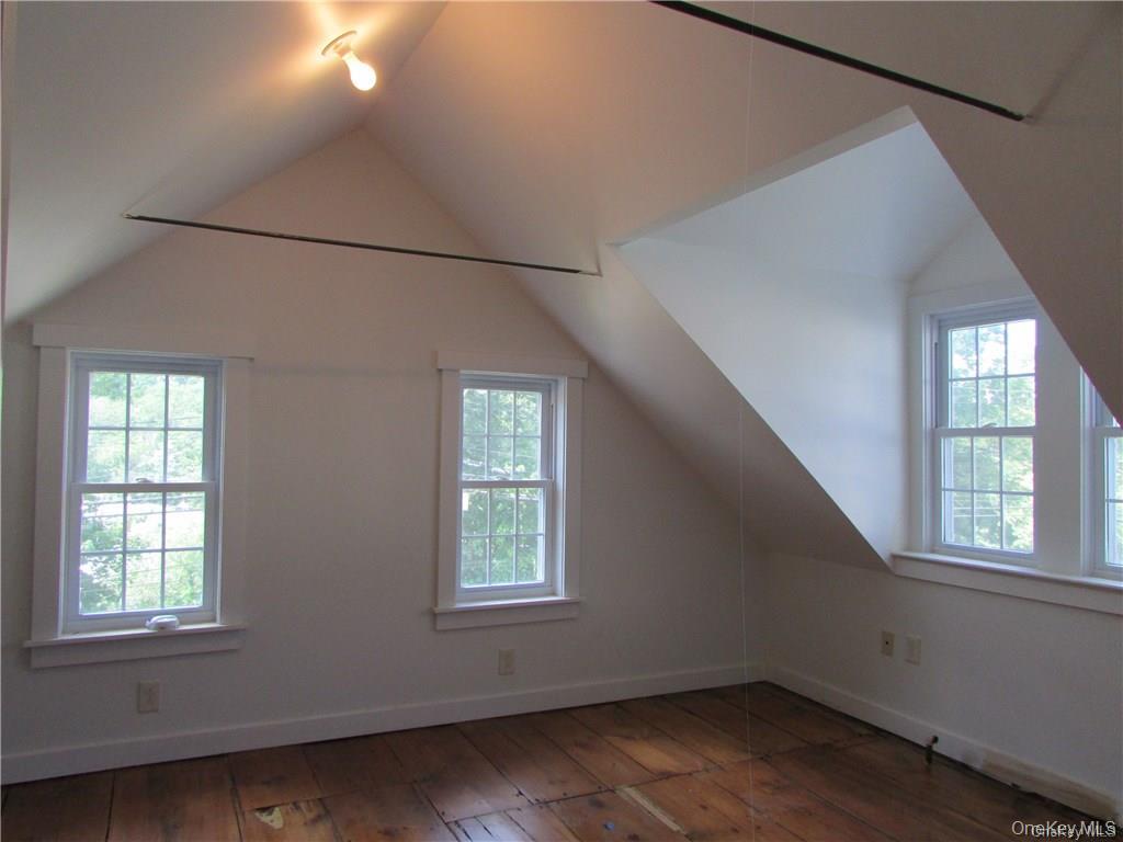 31 Upper Depew Avenue Property Photo 23