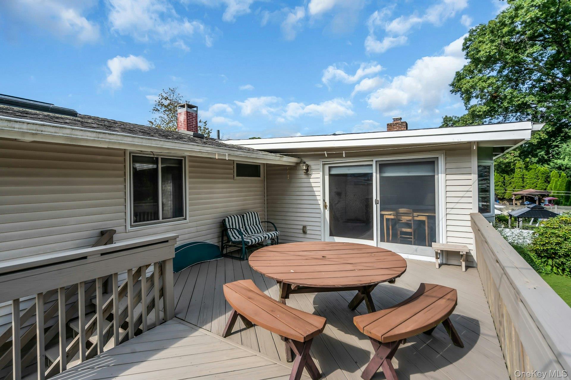 23 Redleaf Lane Property Photo 16