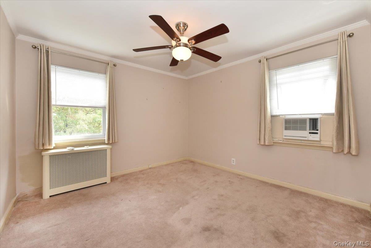 7503 196th Street Property Photo 11