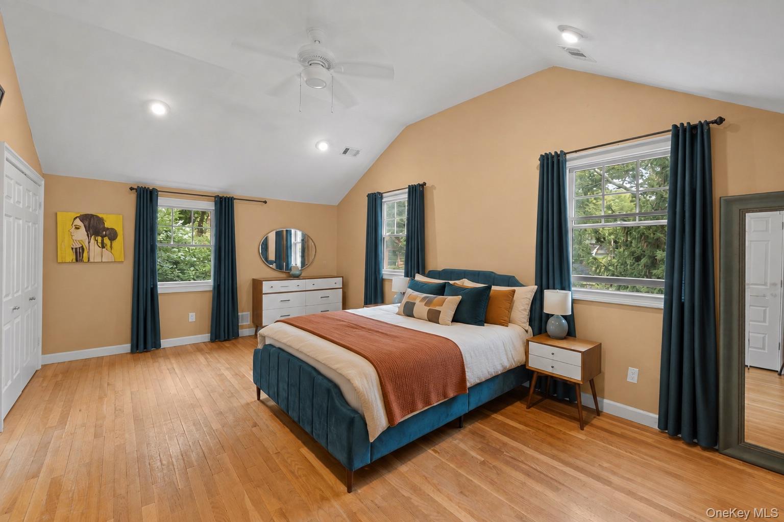 18 Walnut Avenue Property Photo 13