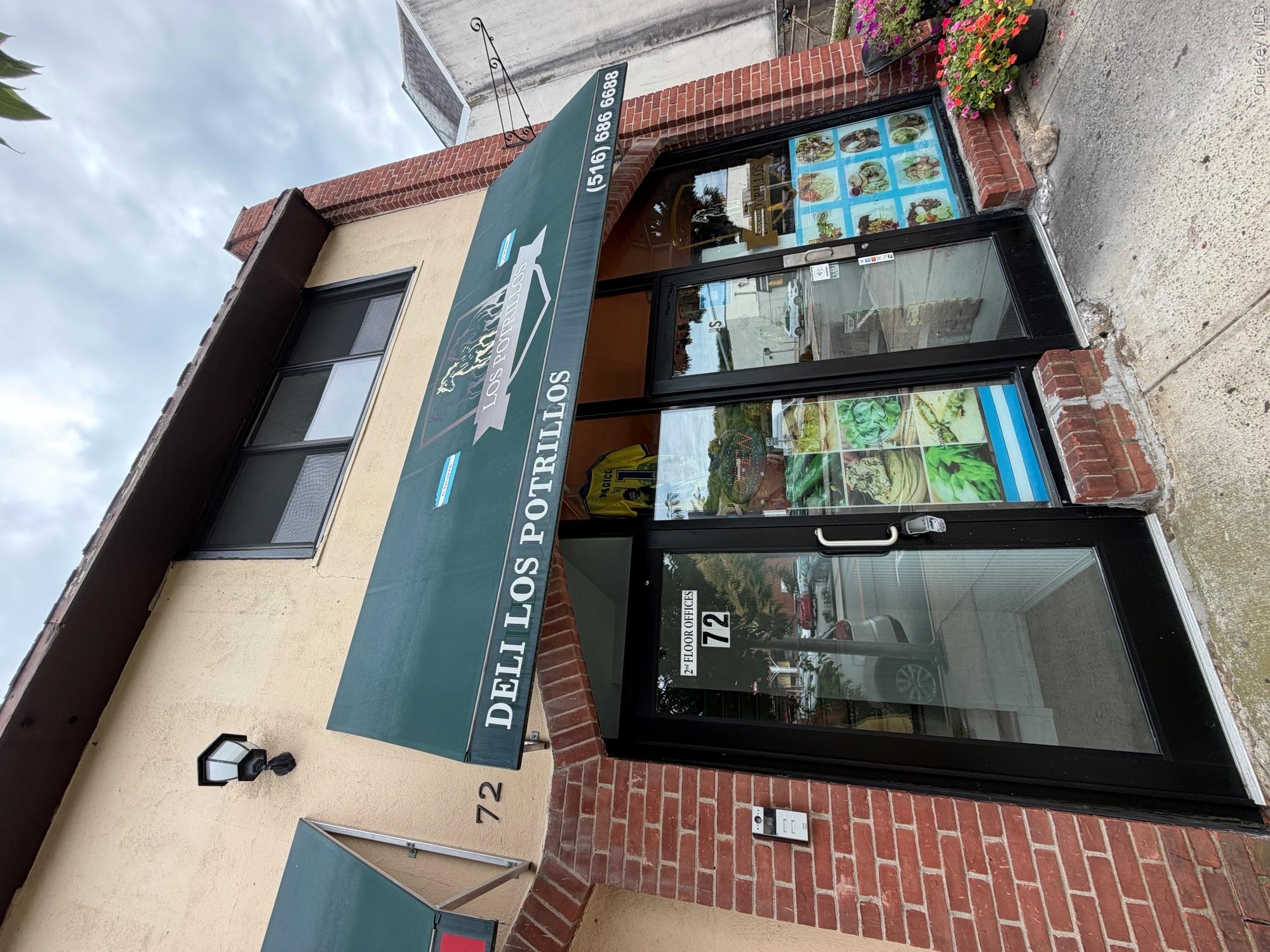 72 School Street Property Photo 1