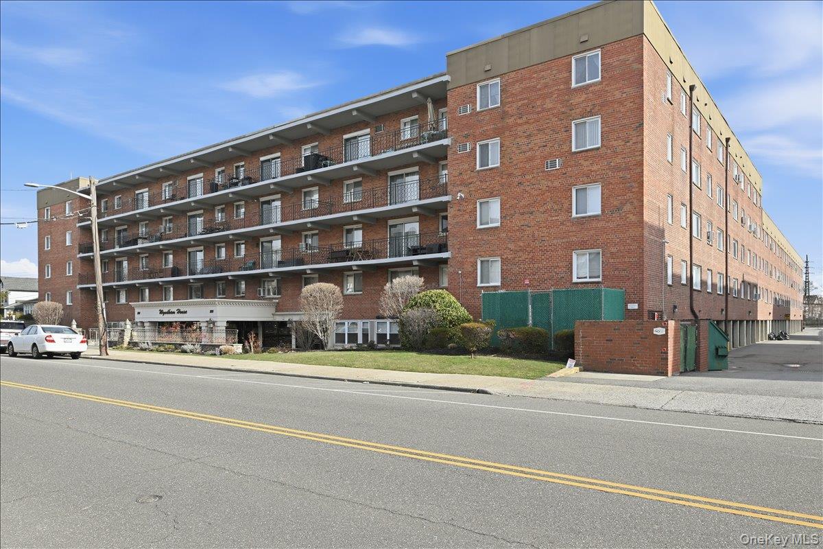 200 Atlantic Avenue 107 Property Photo 4
