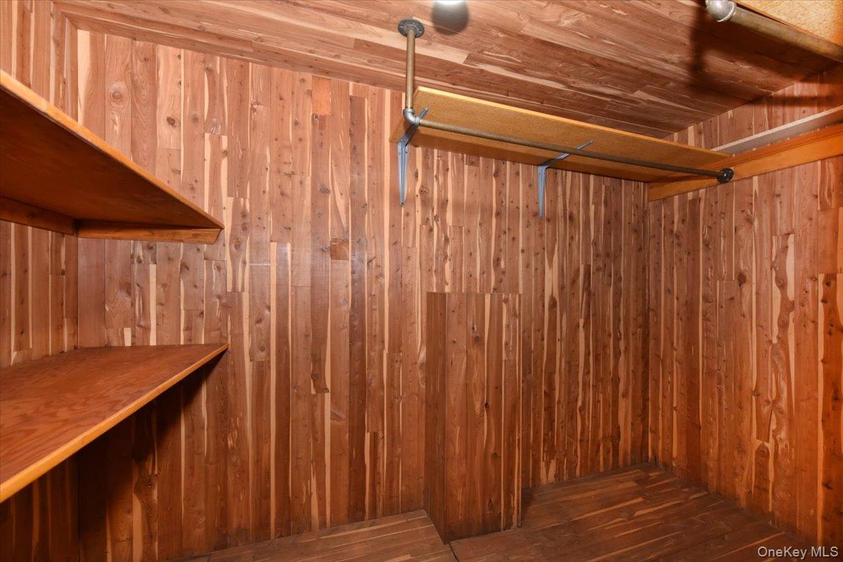 7515 196th Place Property Photo 13