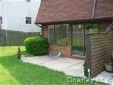 33 Roanoke Avenue Property Photo 7