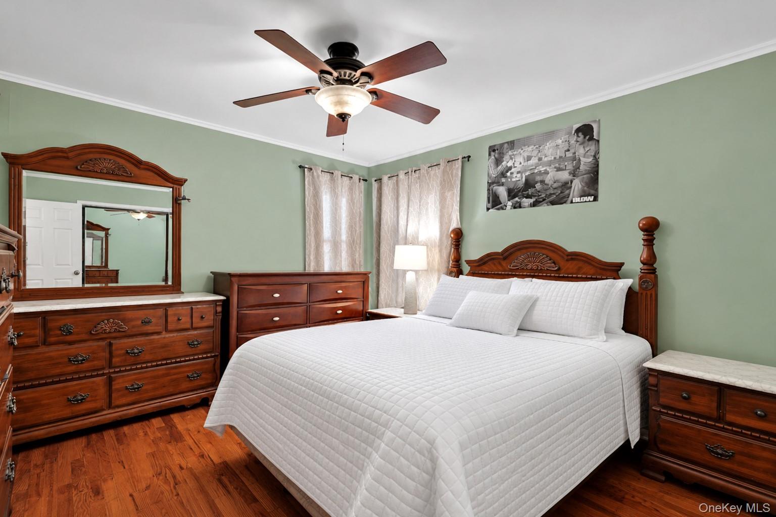 145 Thames Street Property Photo 15