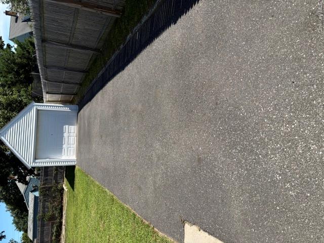 424 Sweezy Avenue Property Photo 2