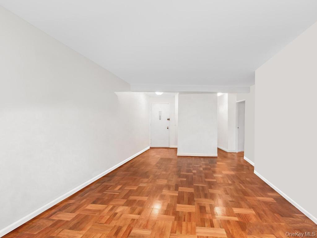 1874 Pelham Parkway 2p Property Photo 7