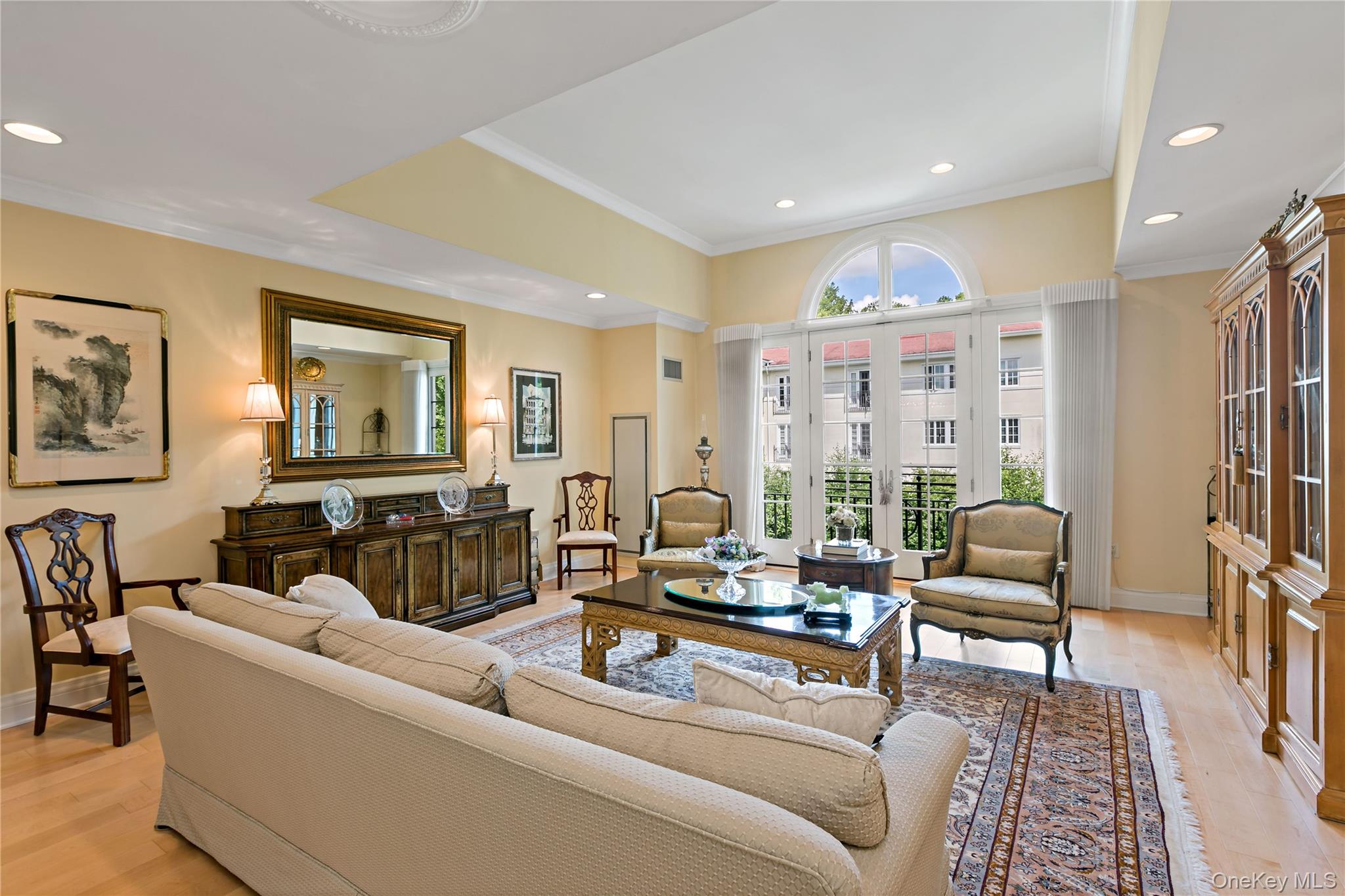 427 Trump Park Property Photo 3