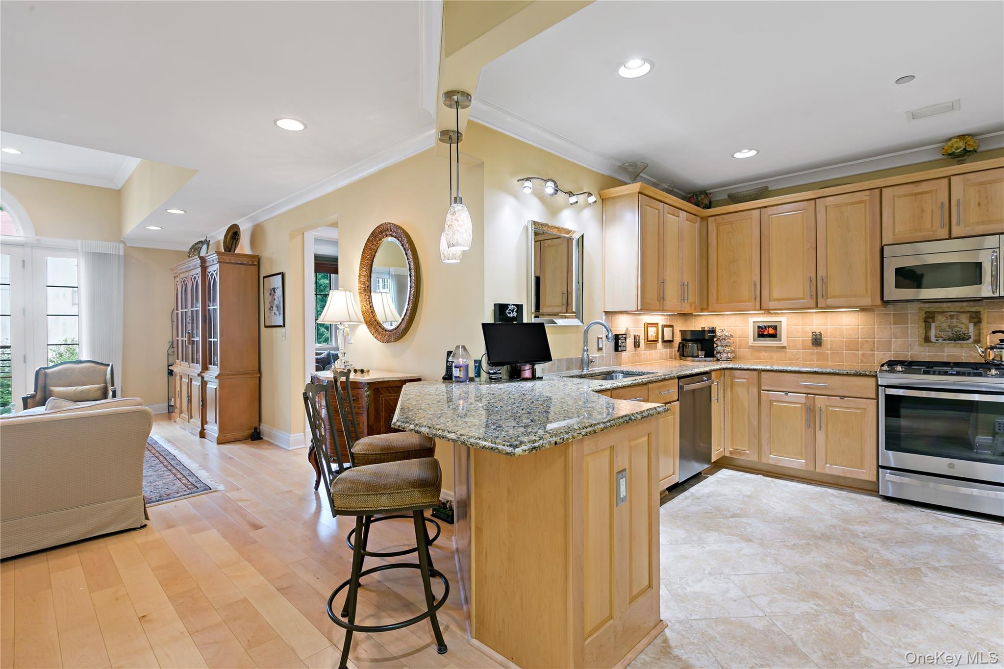 427 Trump Park Property Photo 6