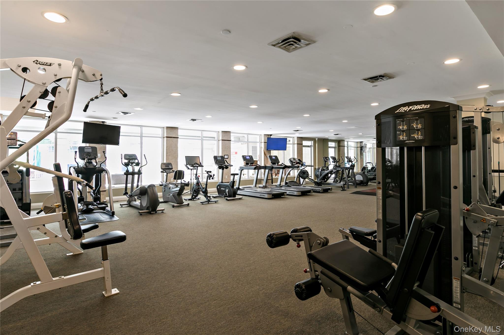 427 Trump Park Property Photo 34