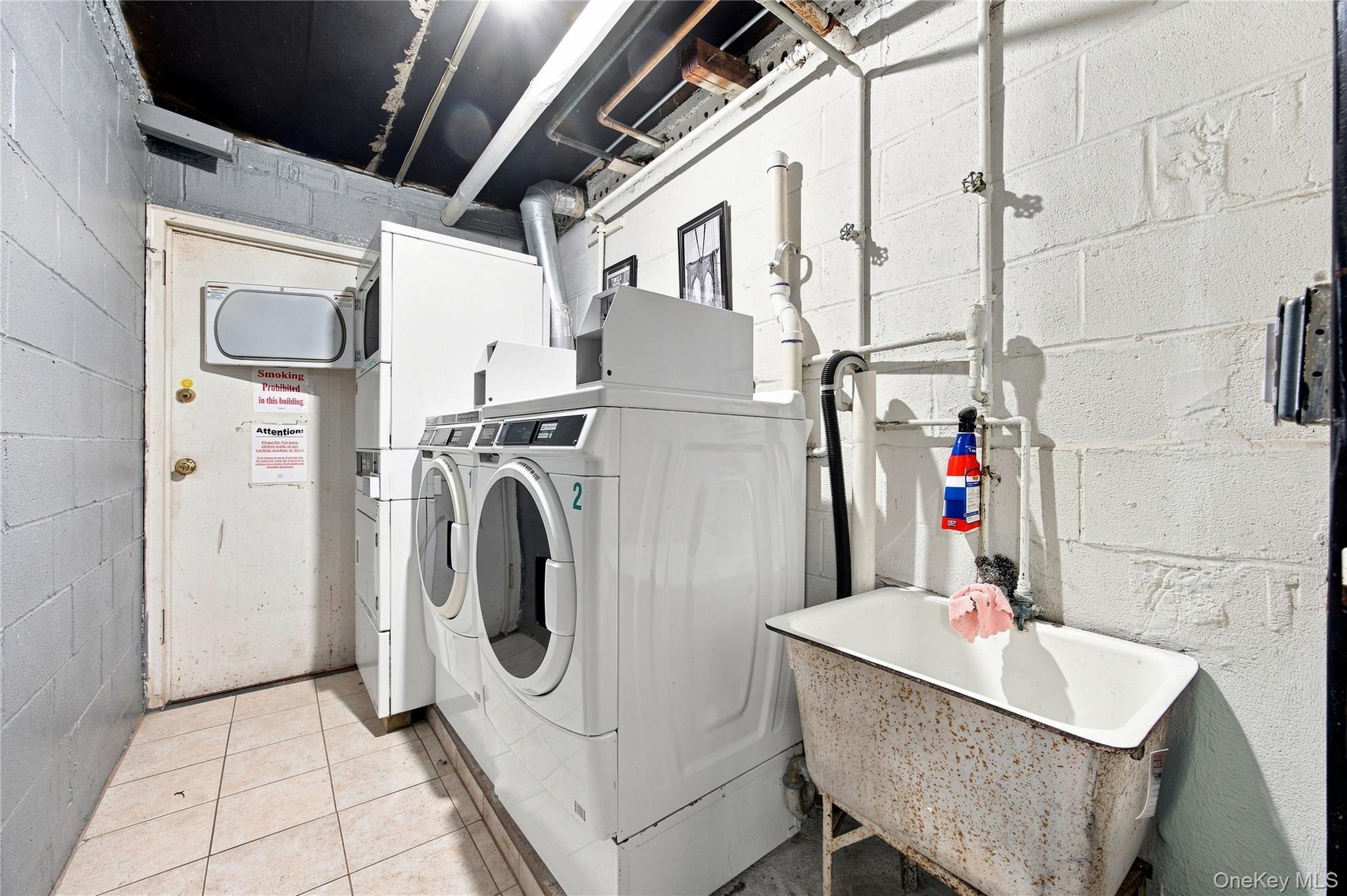 31 Fero Street 2a Property Photo 17