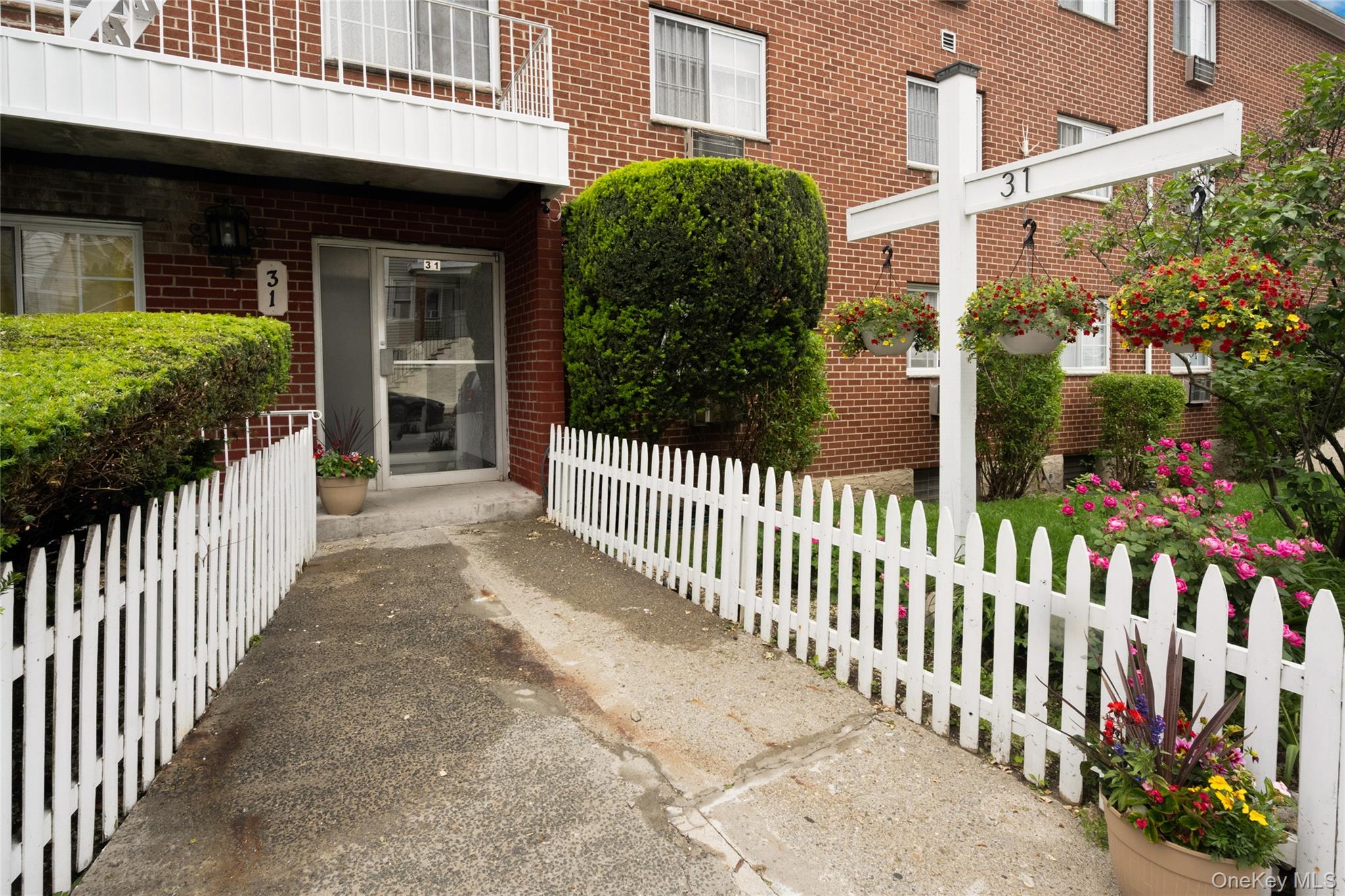 31 Fero Street 2a Property Photo 19