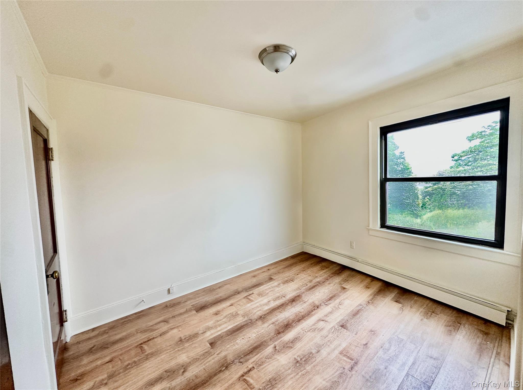 918 Hempstead Turnpike 6 Property Photo 6
