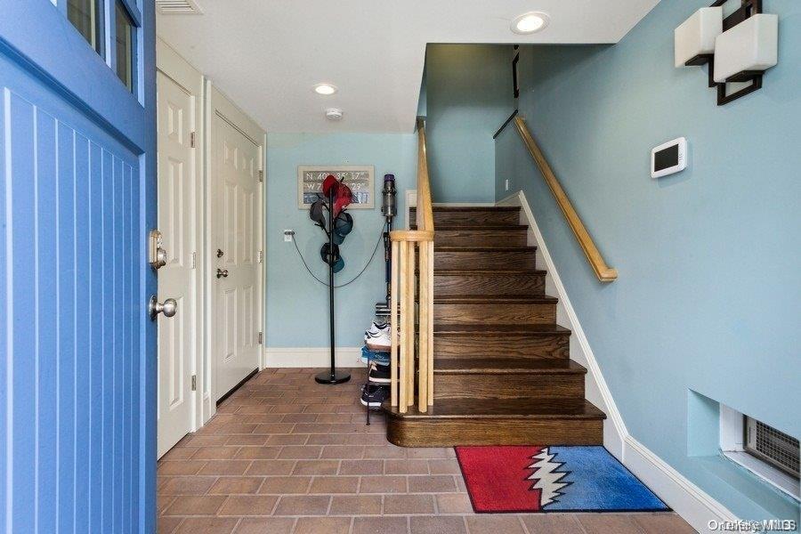 65 Pennsylvania Avenue Property Photo 4