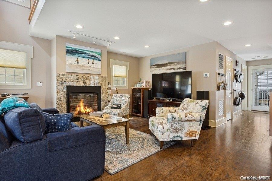 65 Pennsylvania Avenue Property Photo 5