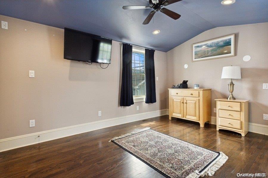 65 Pennsylvania Avenue Property Photo 15