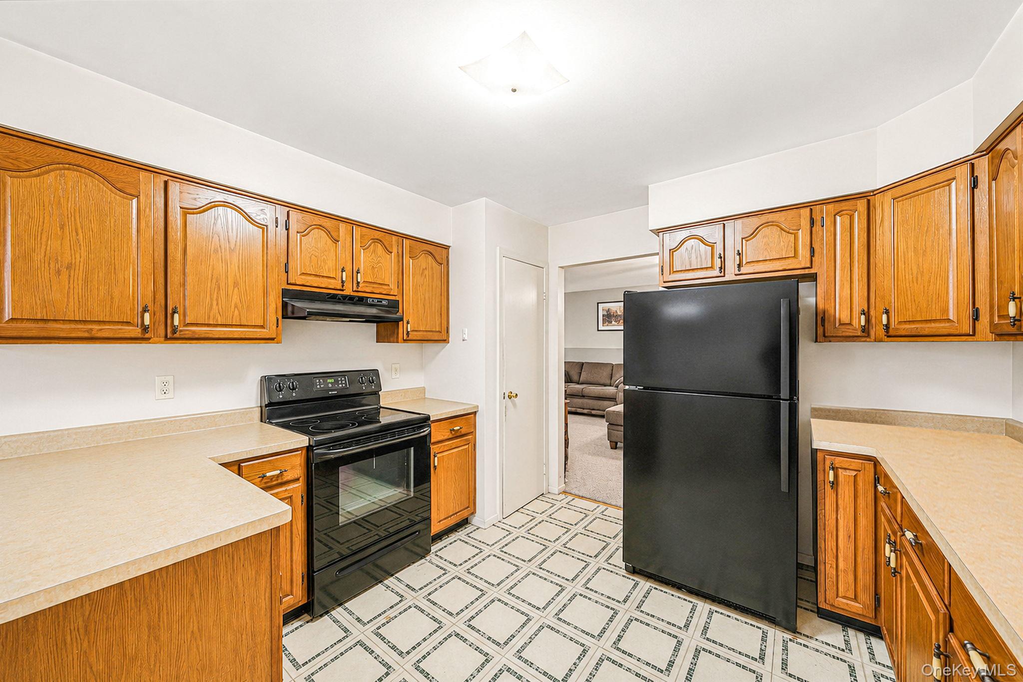 14 Roosevelt Avenue Property Photo 15