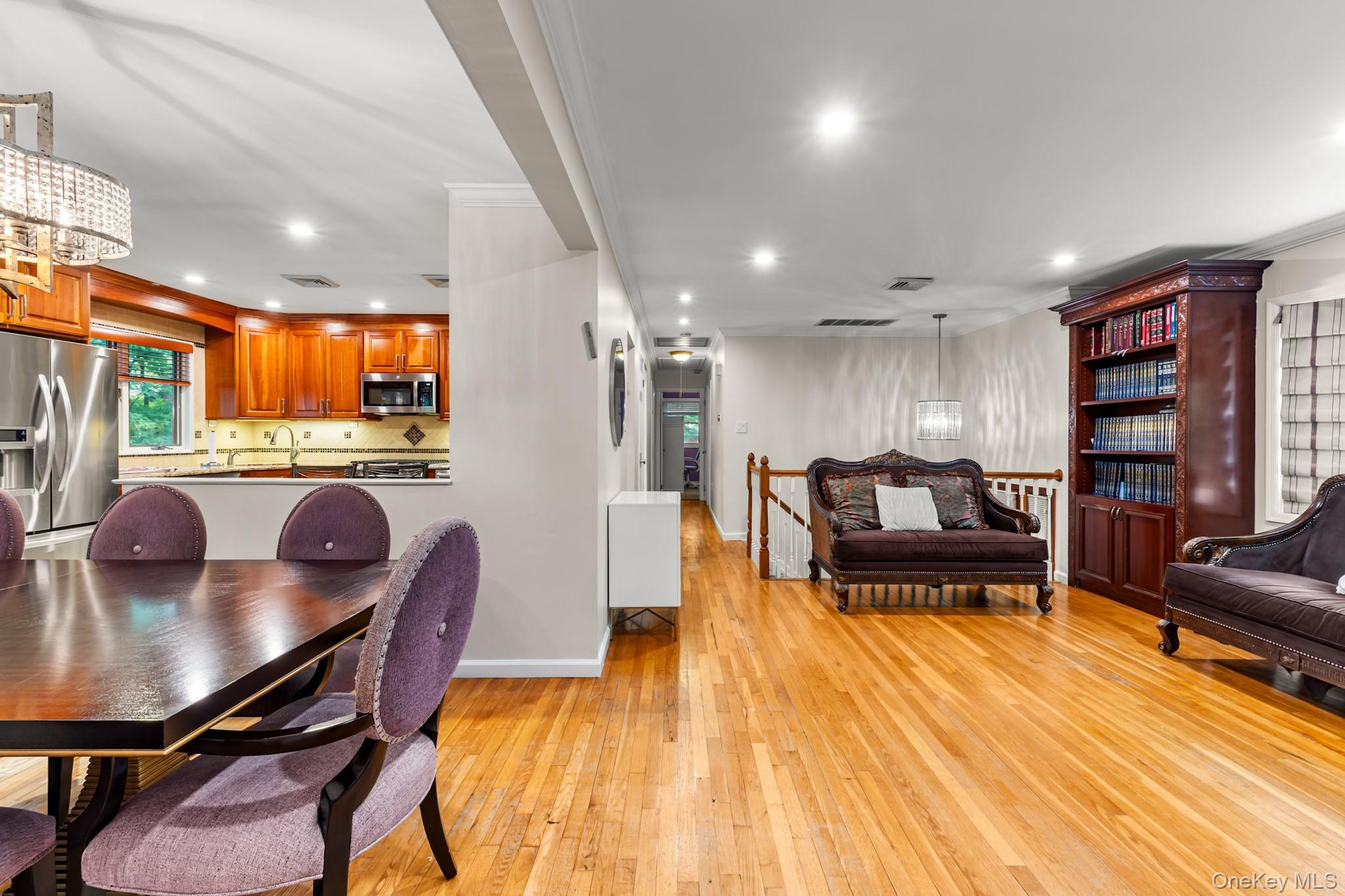 1 Earl Court Property Photo 16
