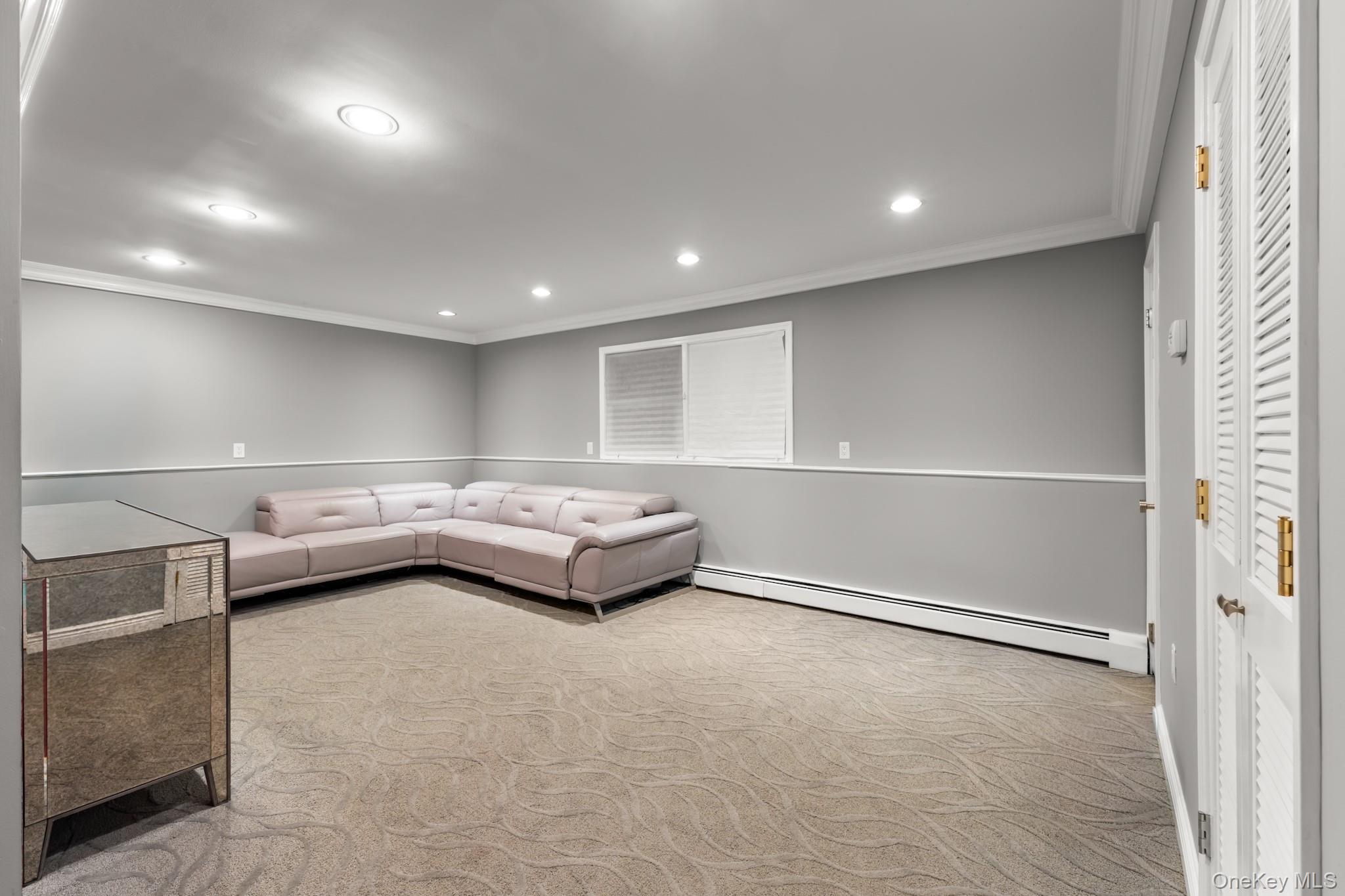 1 Earl Court Property Photo 21