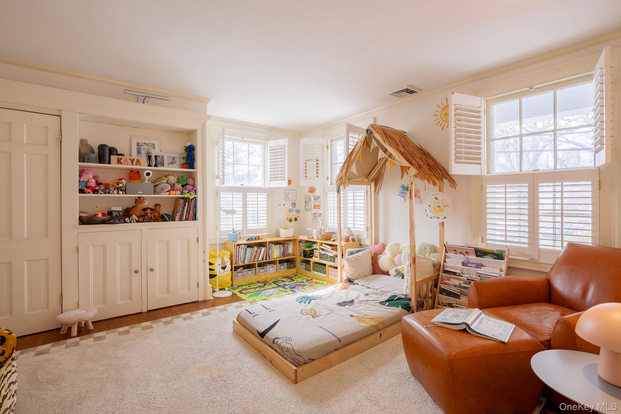 120 Saint James Street Property Photo 27