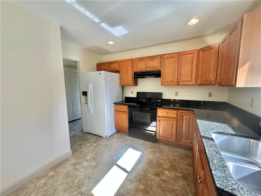 2 Bel Air Drive 1 Property Photo 6