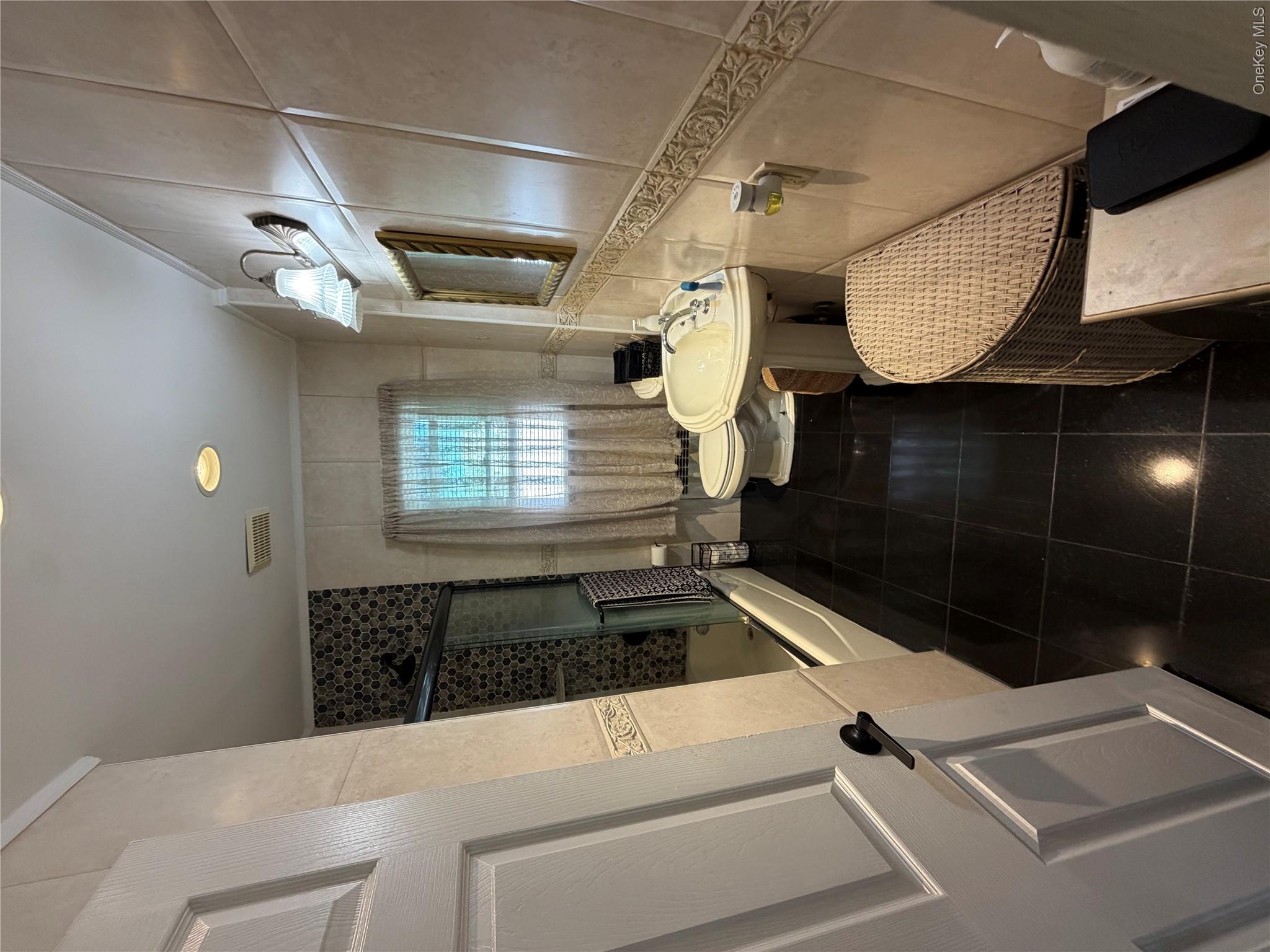 382 Daub Avenue Property Photo 10