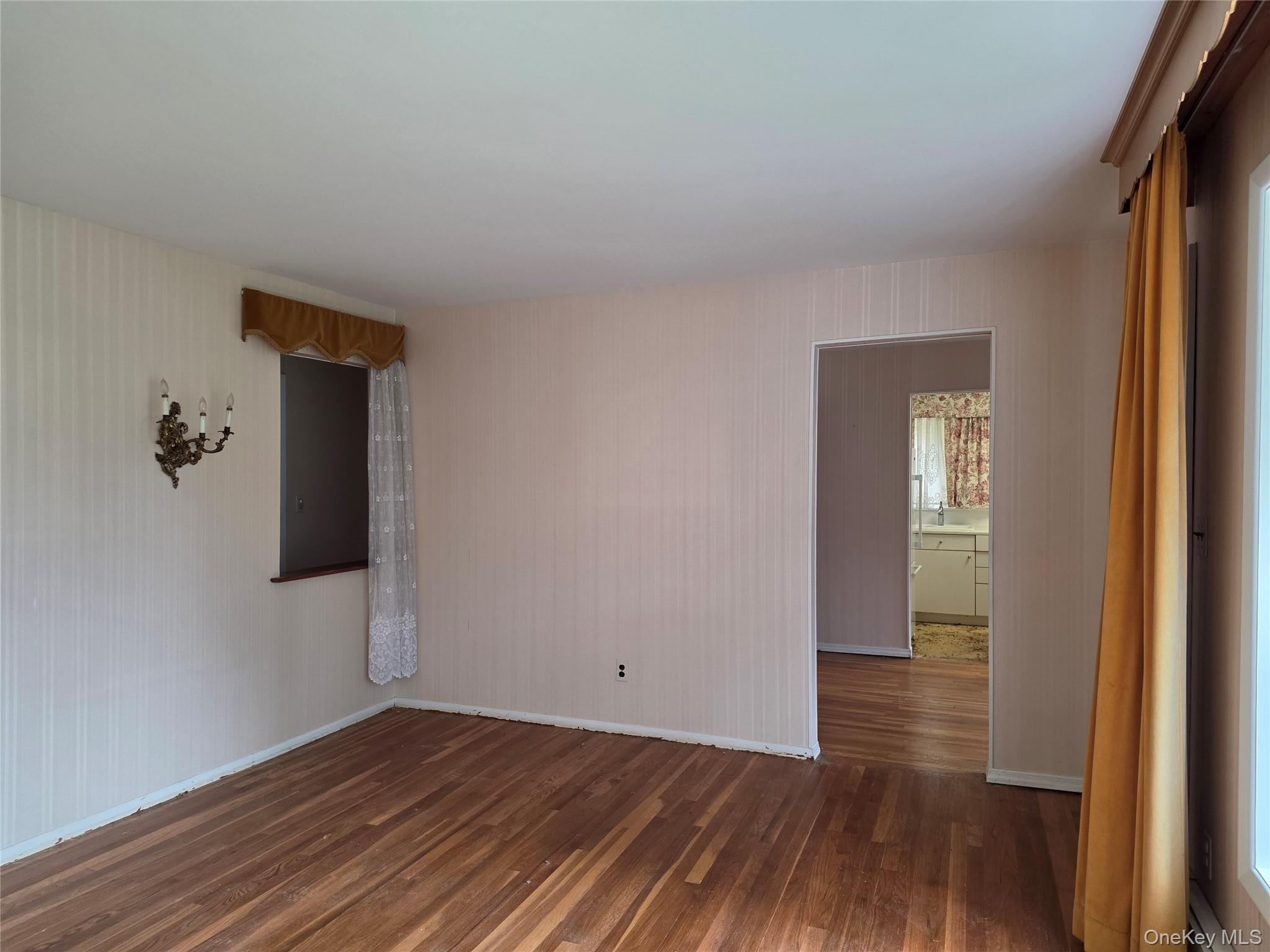 42 Sheridan Street Property Photo 5