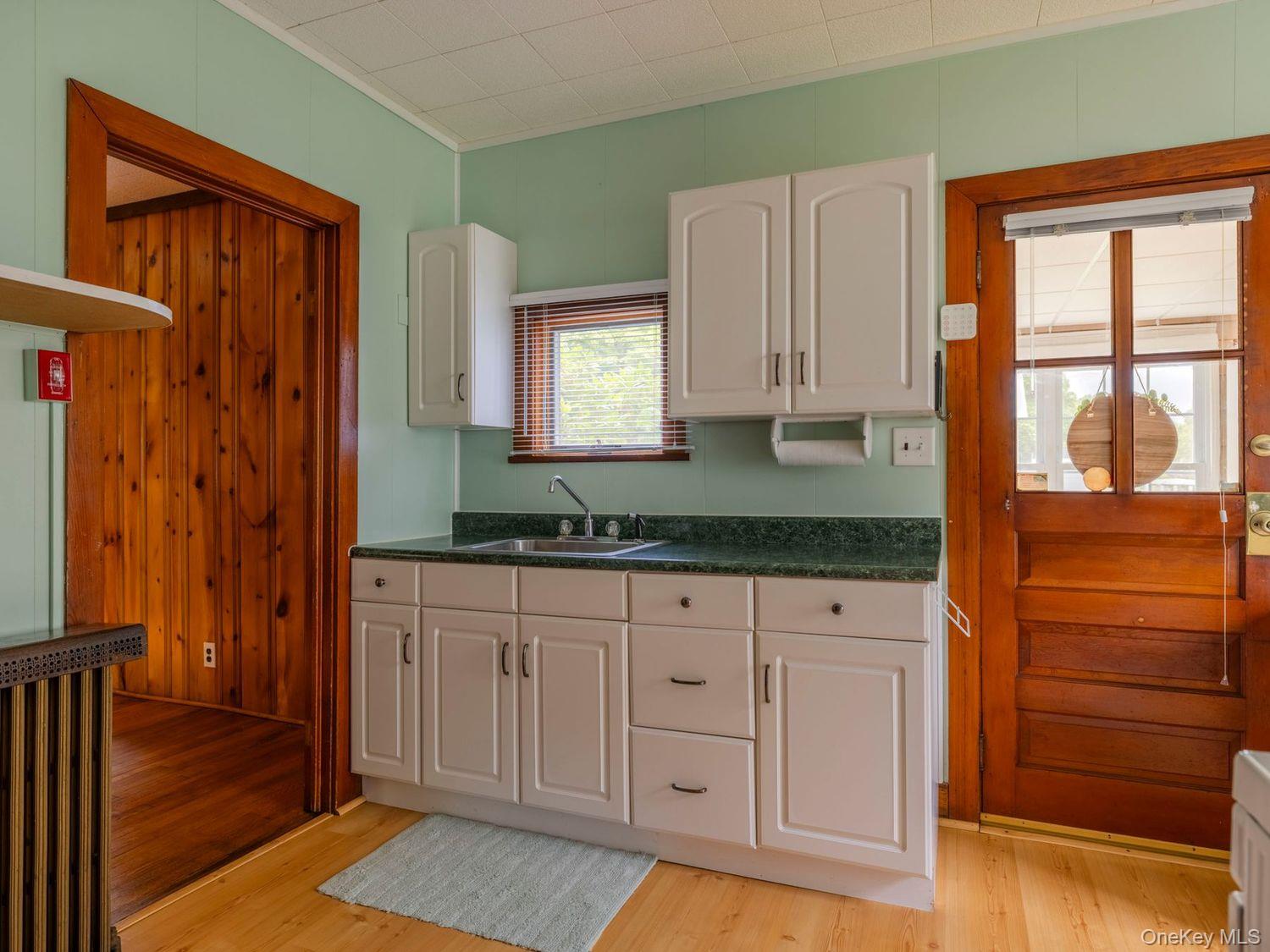 34 Tillson Road Property Photo 15