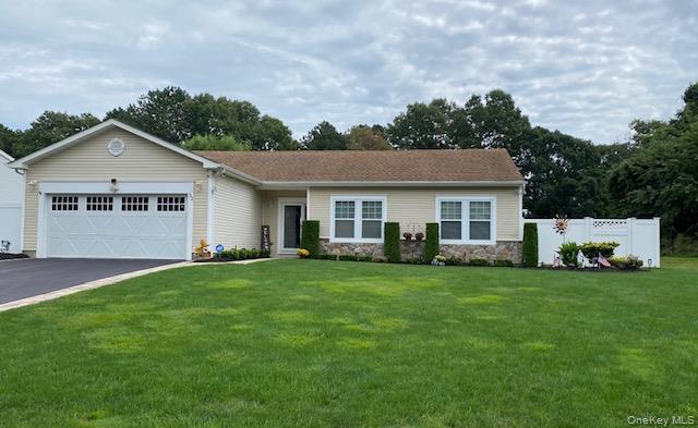 32 Pondview Circle Property Photo 1