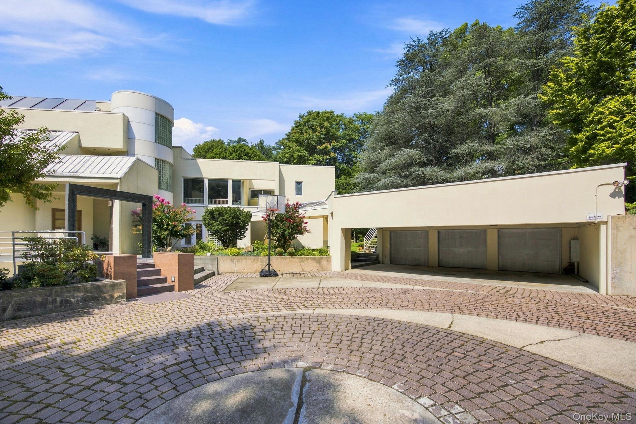 7 Mac Lean Drive Property Photo 2