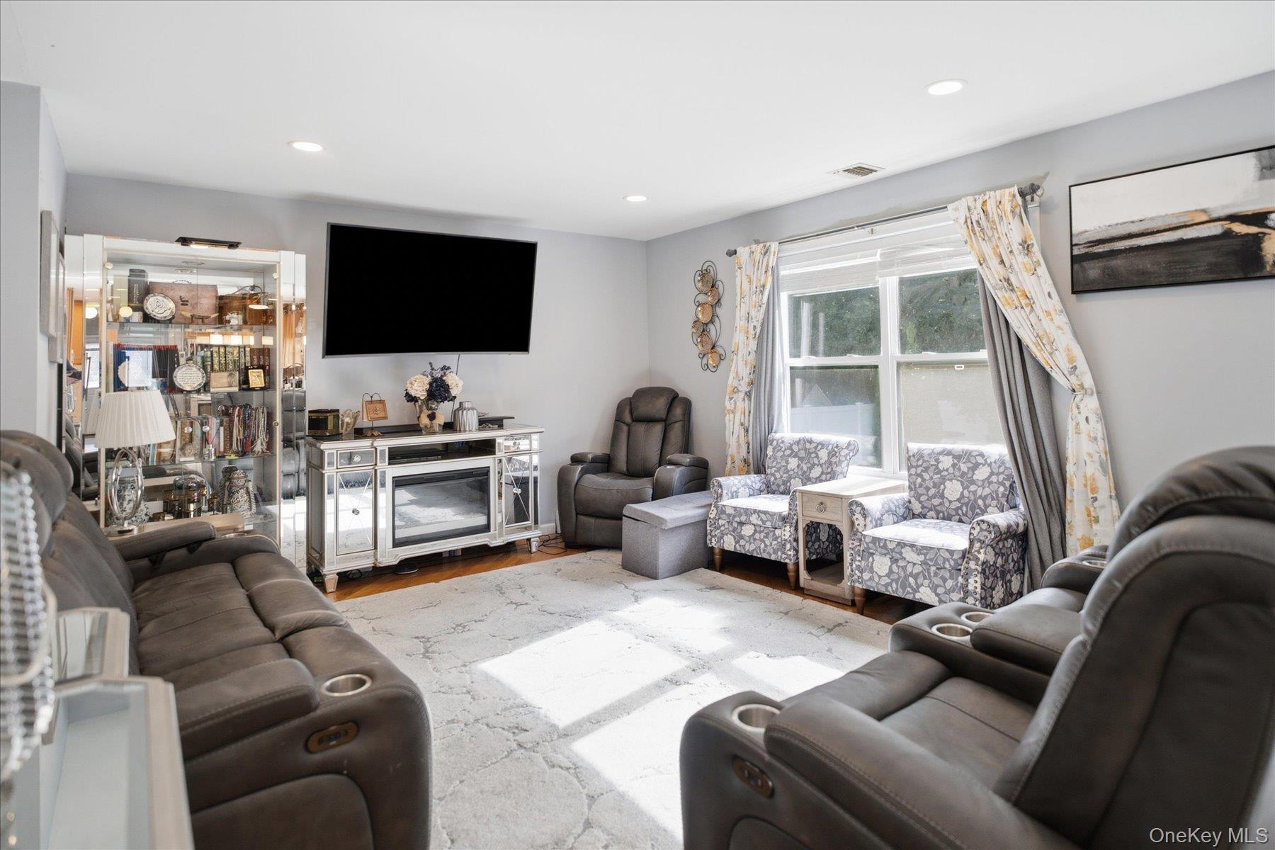 53 Howard Drive Property Photo 11