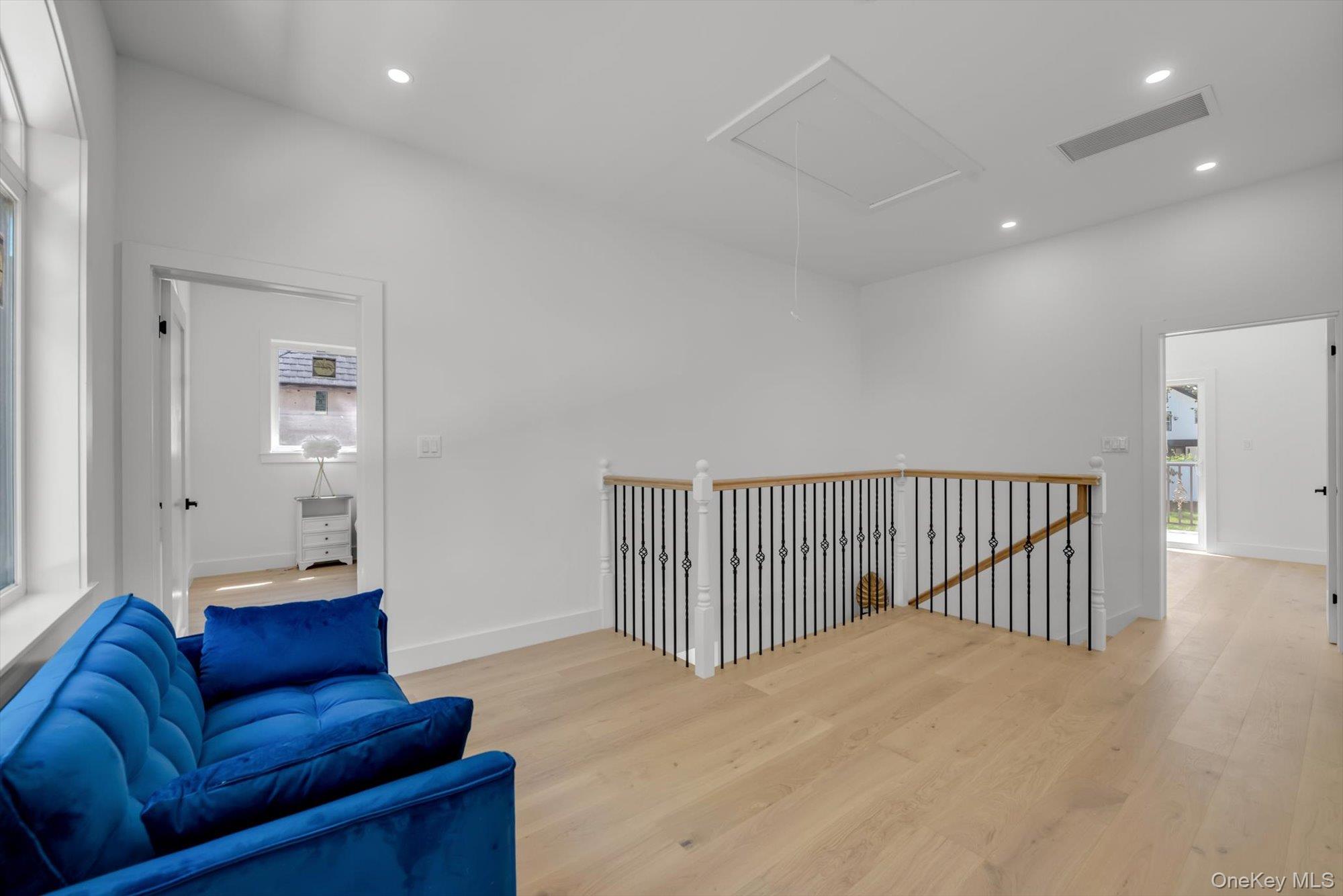 8366 Charlecote Ridge Property Photo 13