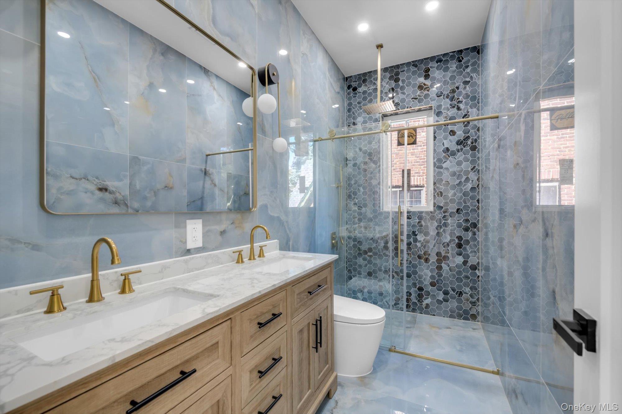 8366 Charlecote Ridge Property Photo 18
