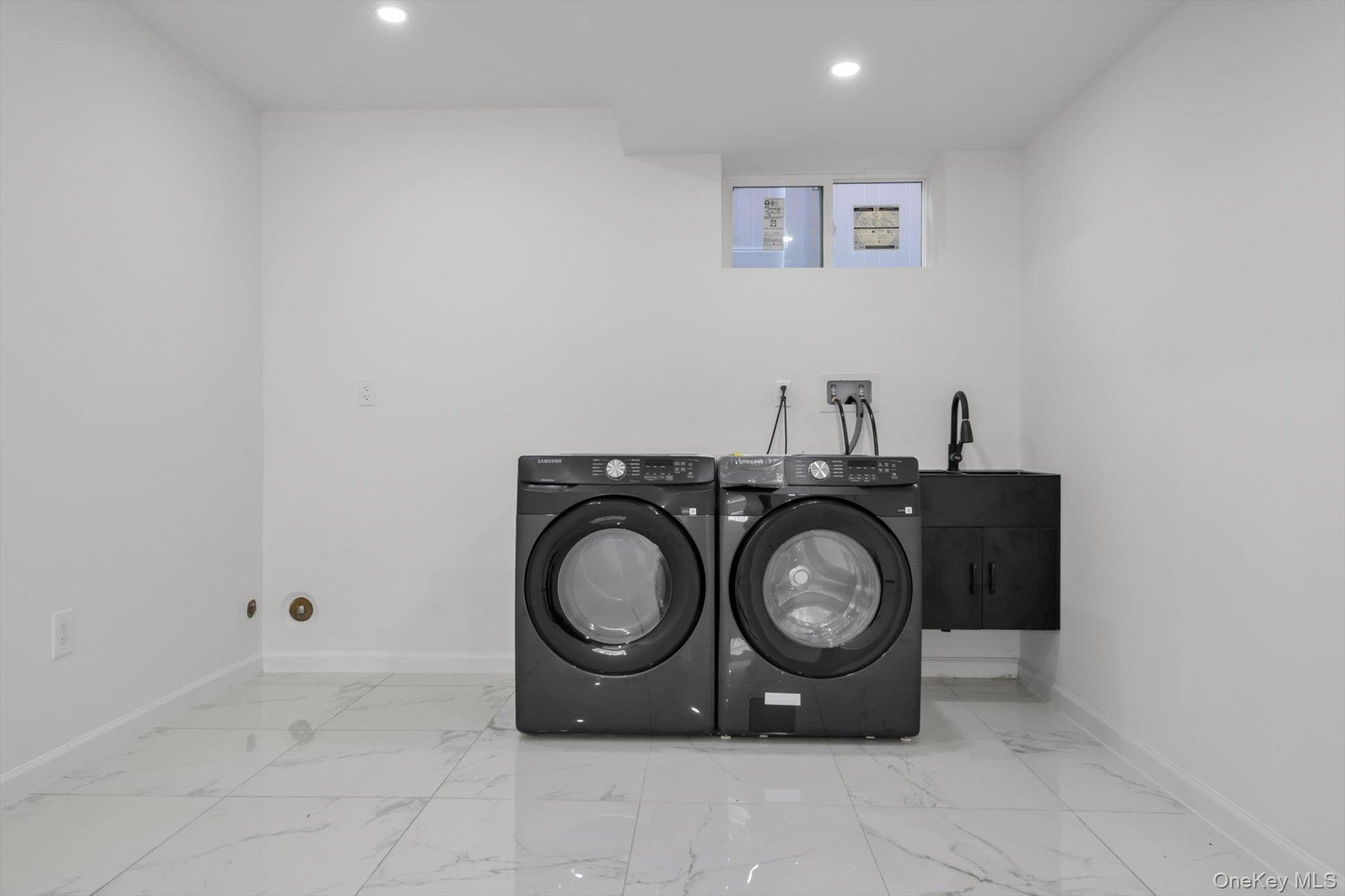 8366 Charlecote Ridge Property Photo 24