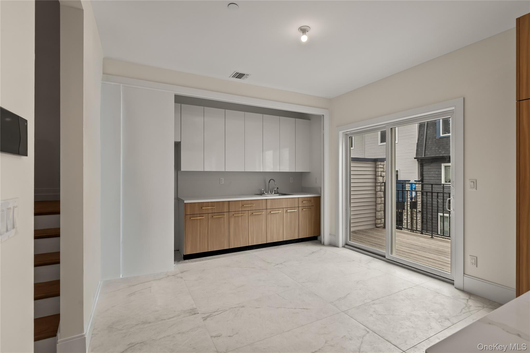 5205 Corner Street Property Photo 15