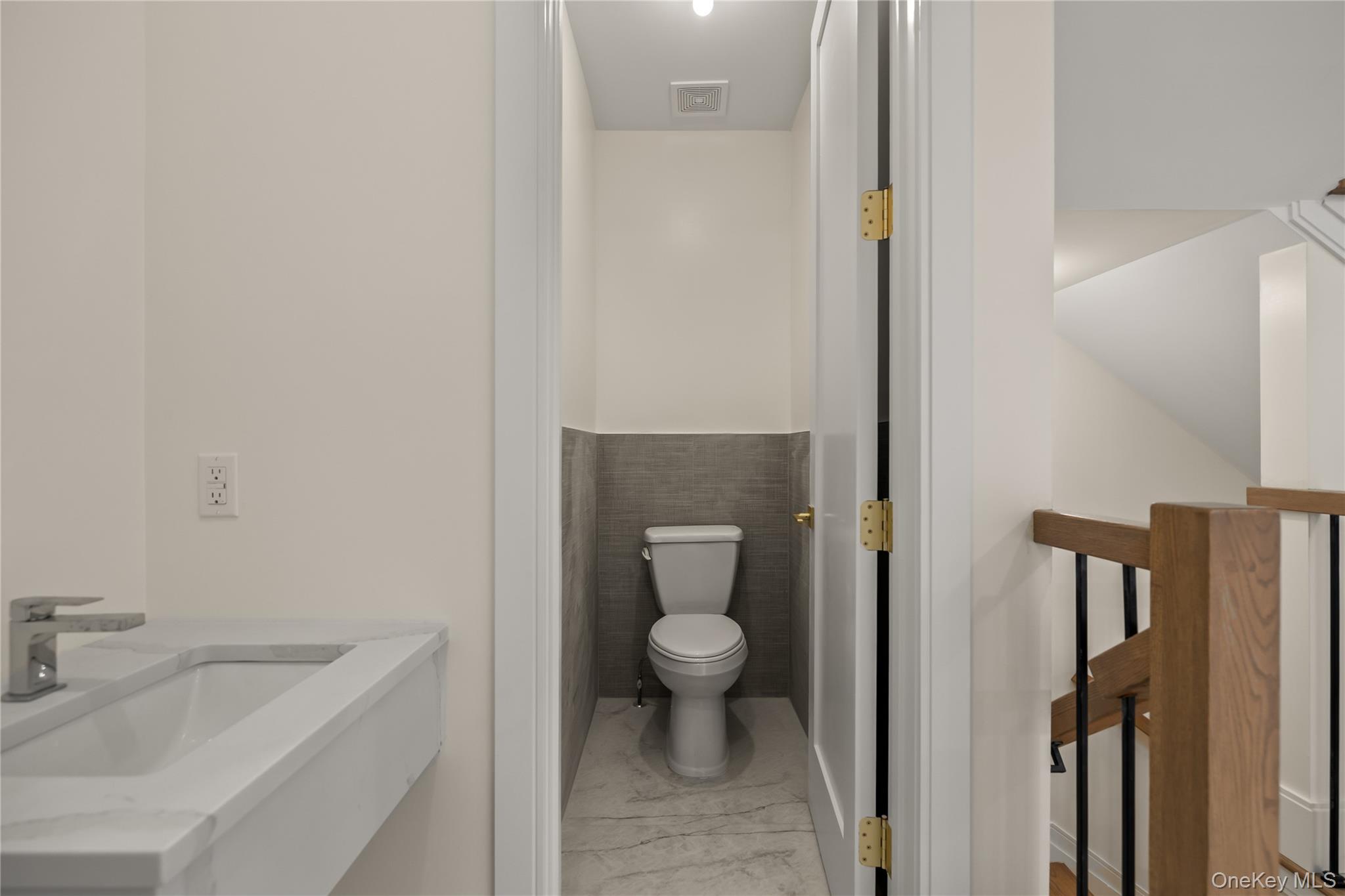 5205 Corner Street Property Photo 21