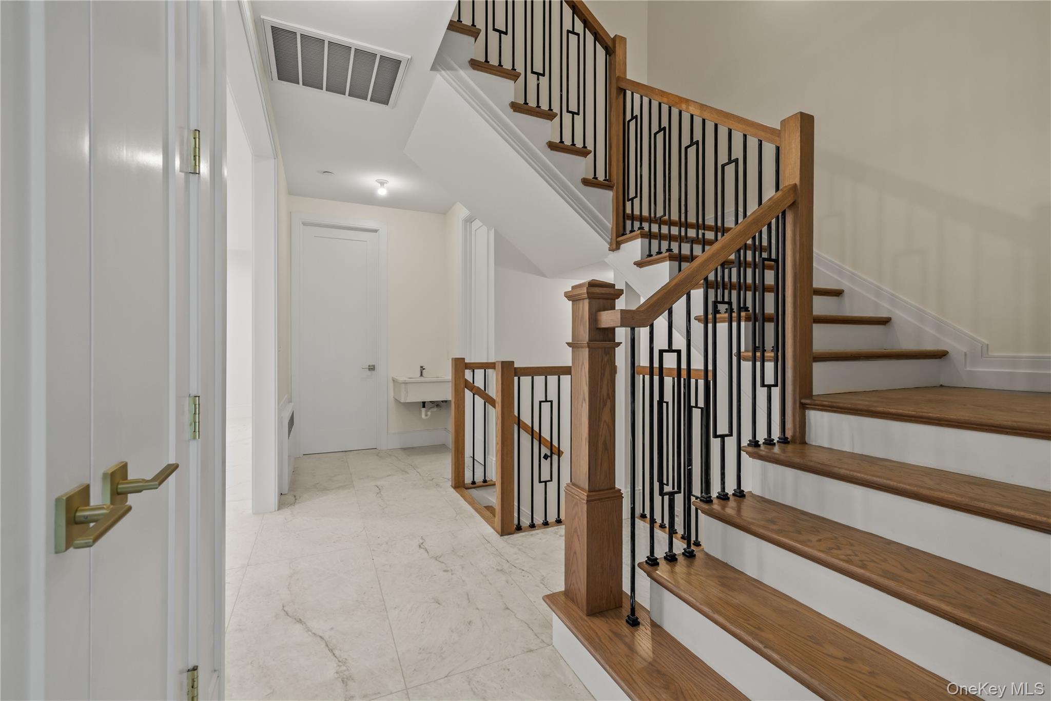 5205 Corner Street Property Photo 22