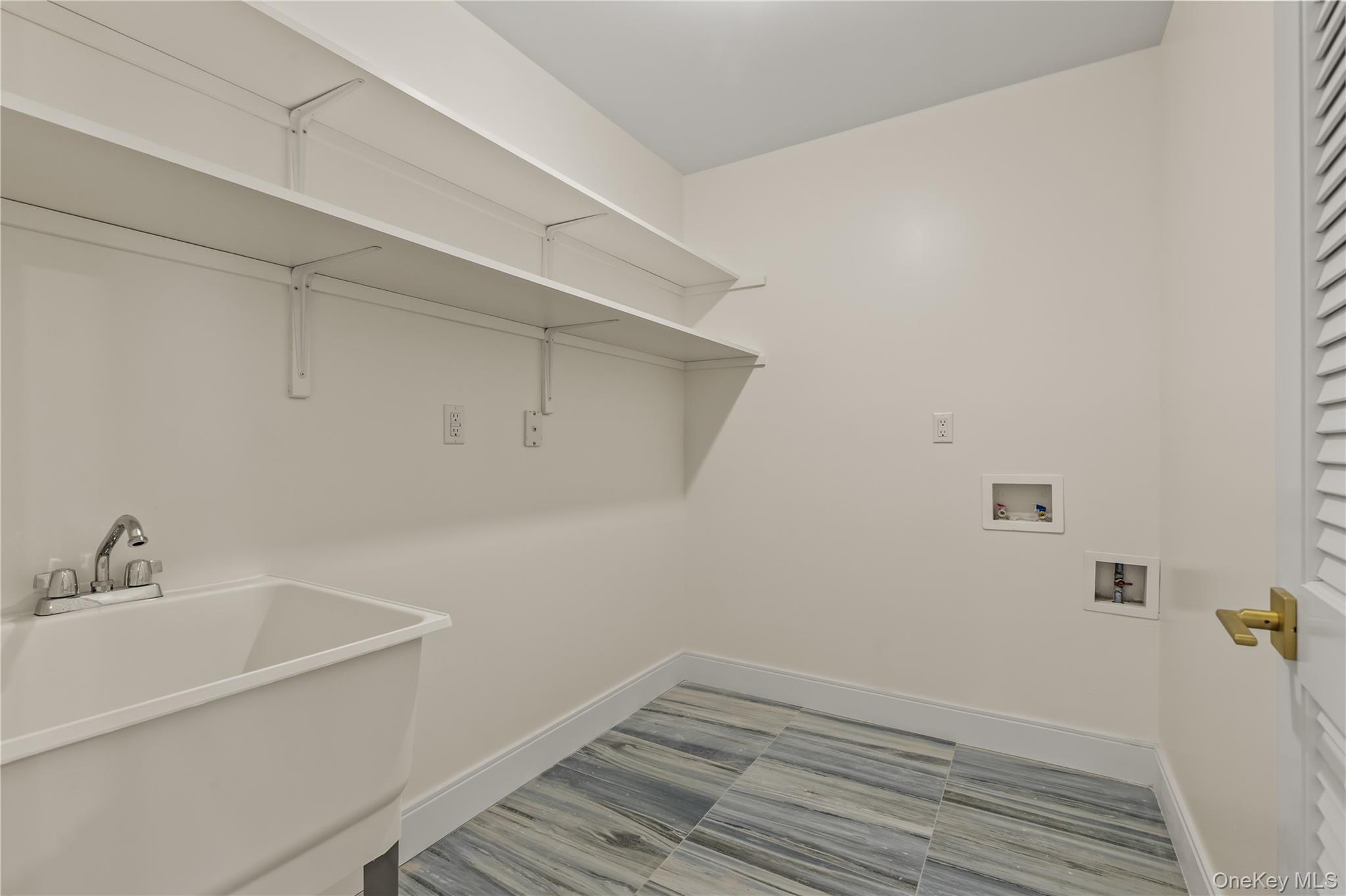 5205 Corner Street Property Photo 36