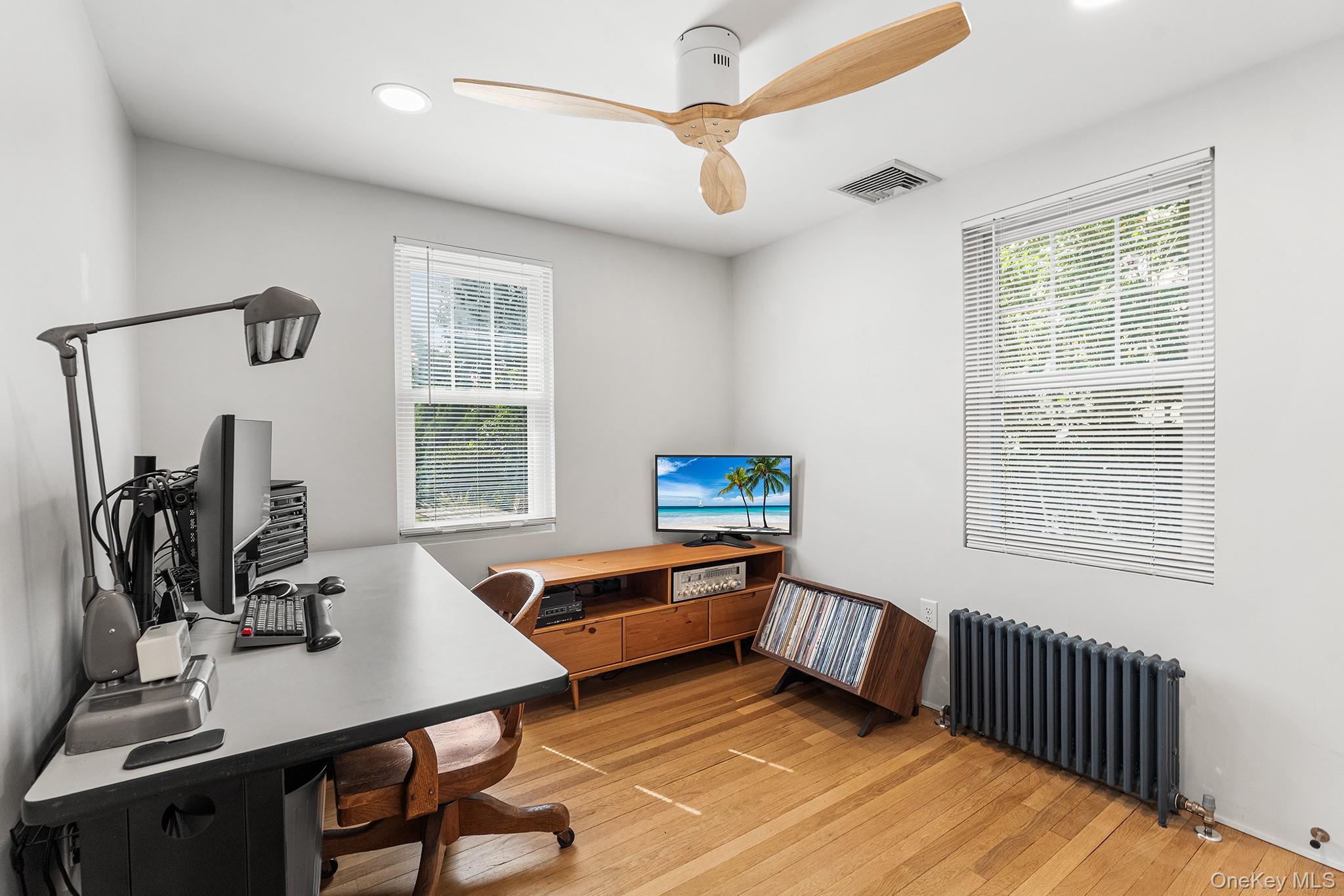 5 W Maple Avenue Property Photo 16