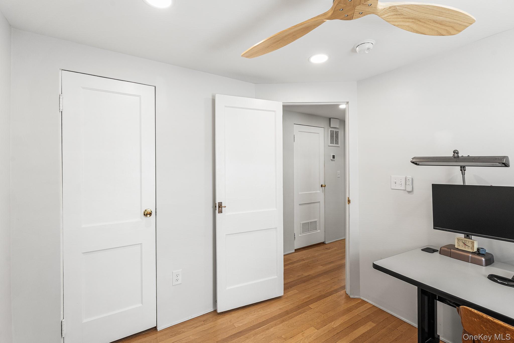 5 W Maple Avenue Property Photo 17