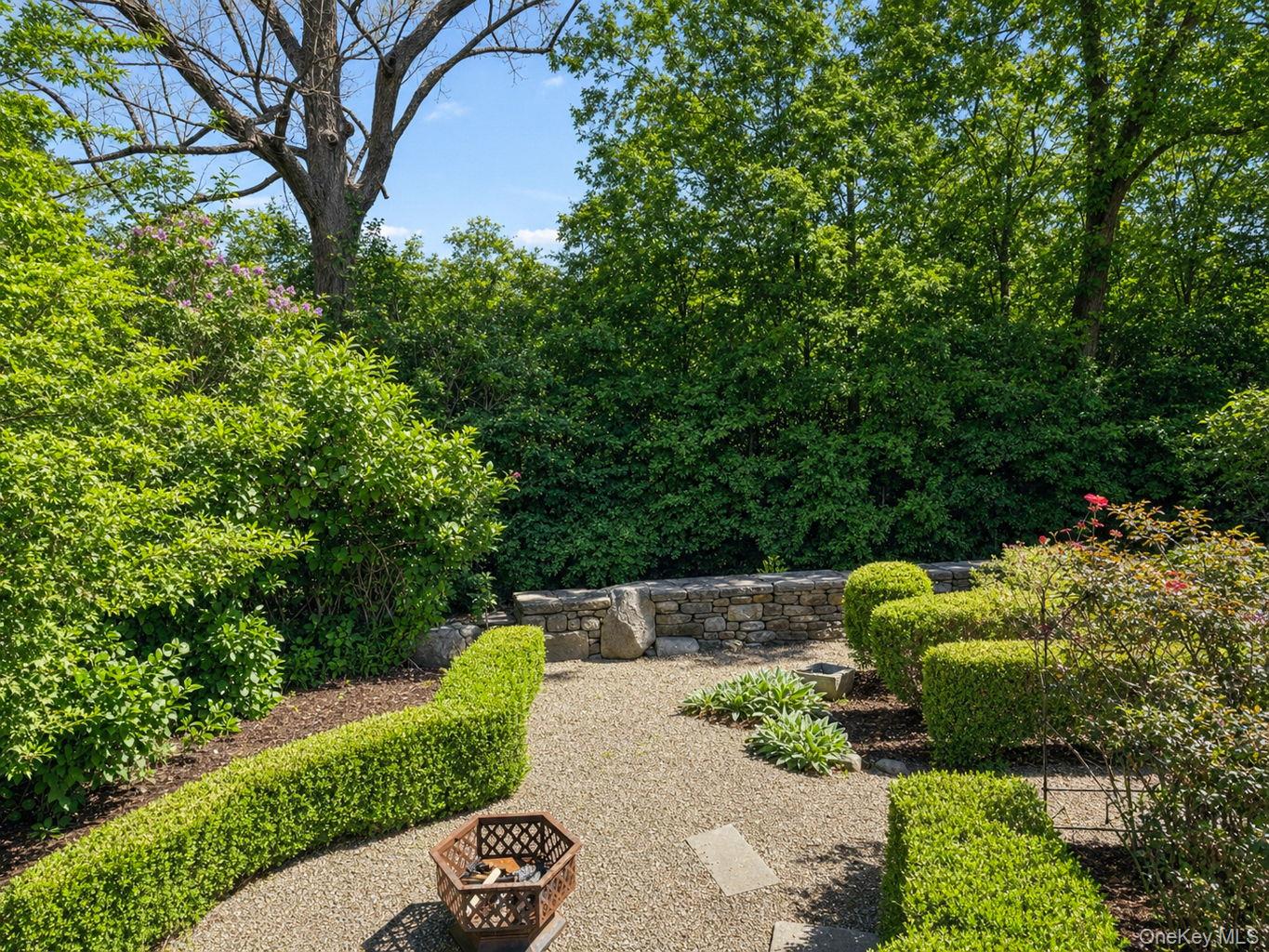 3 Trinity Place Property Photo 49