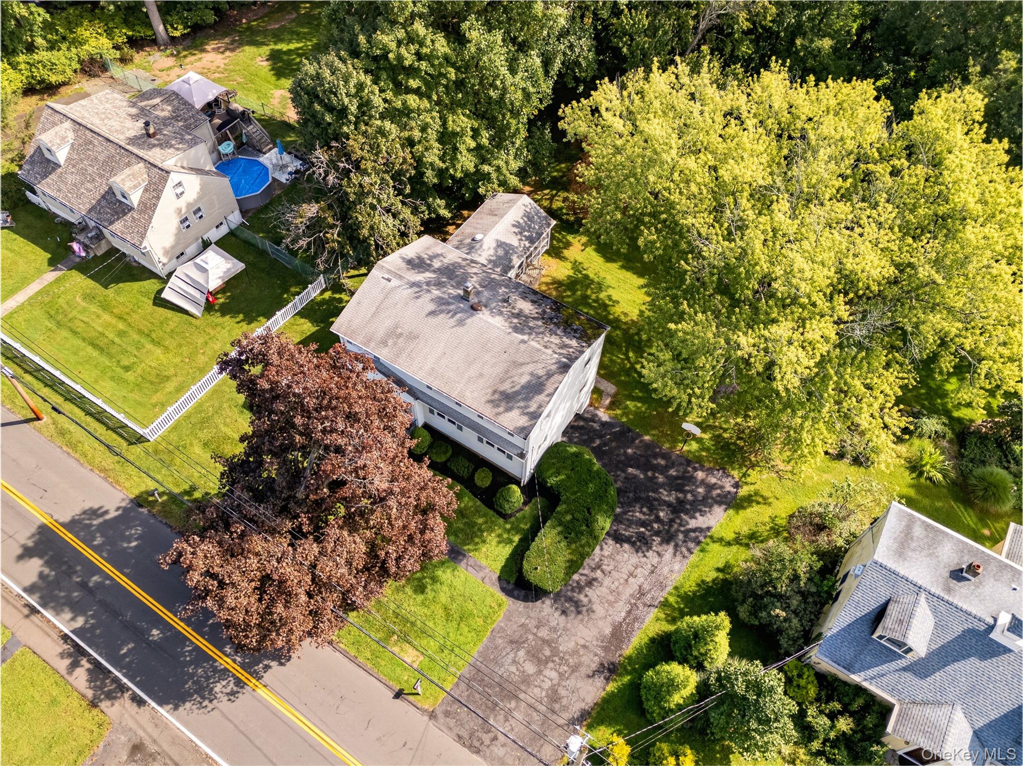 92 Kings Highway Property Photo 3
