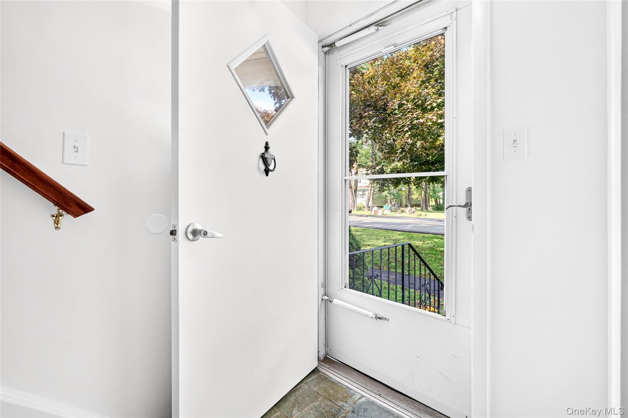 92 Kings Highway Property Photo 8