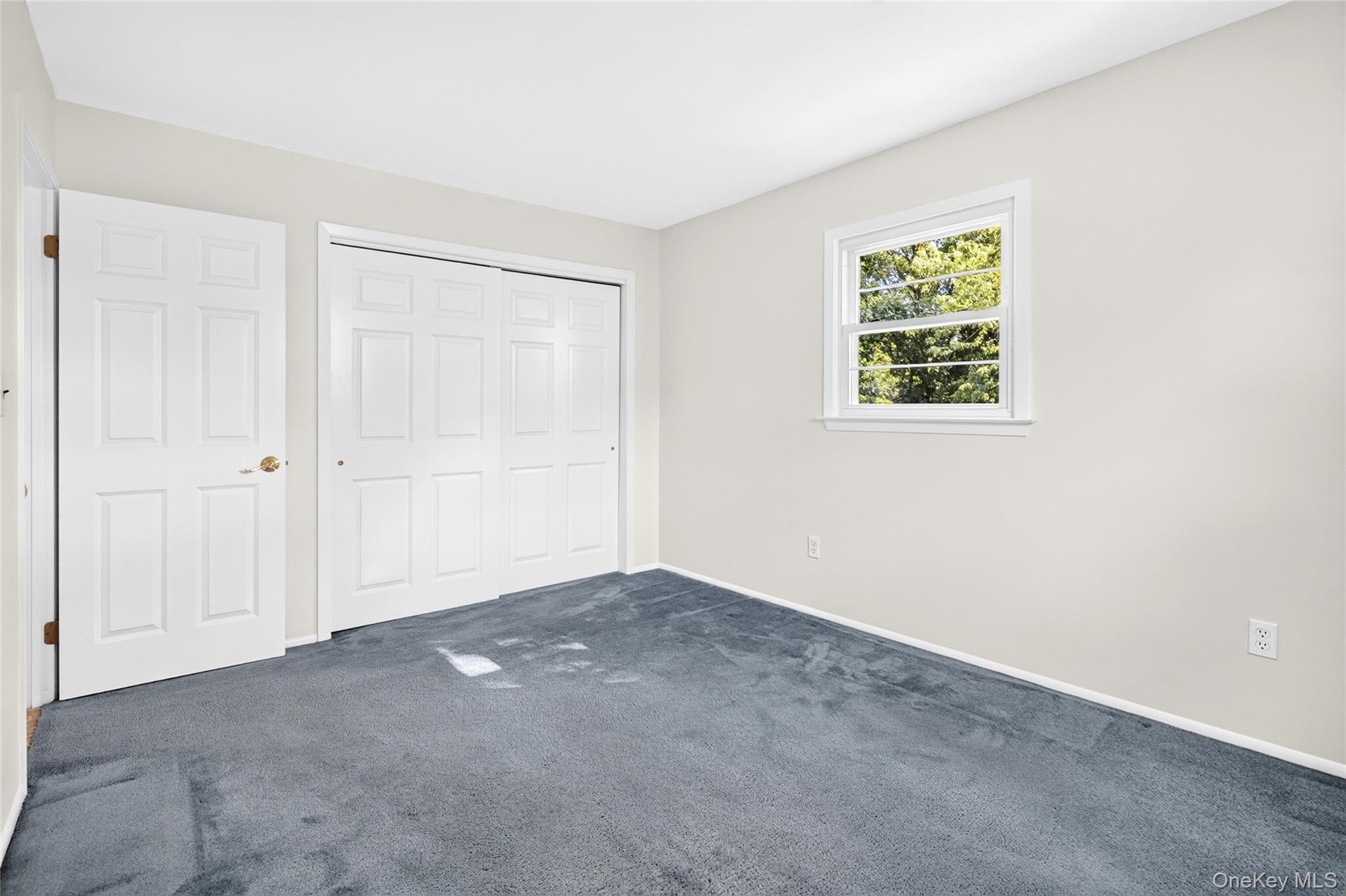 92 Kings Highway Property Photo 39