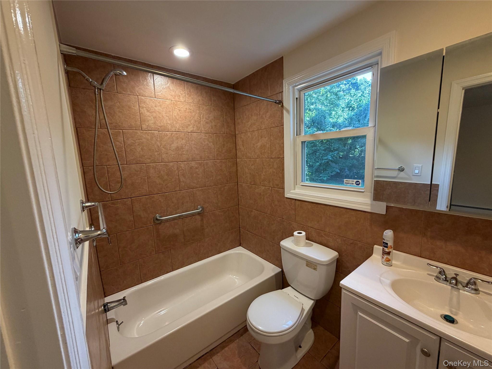 20 Pitts Avenue Property Photo 5