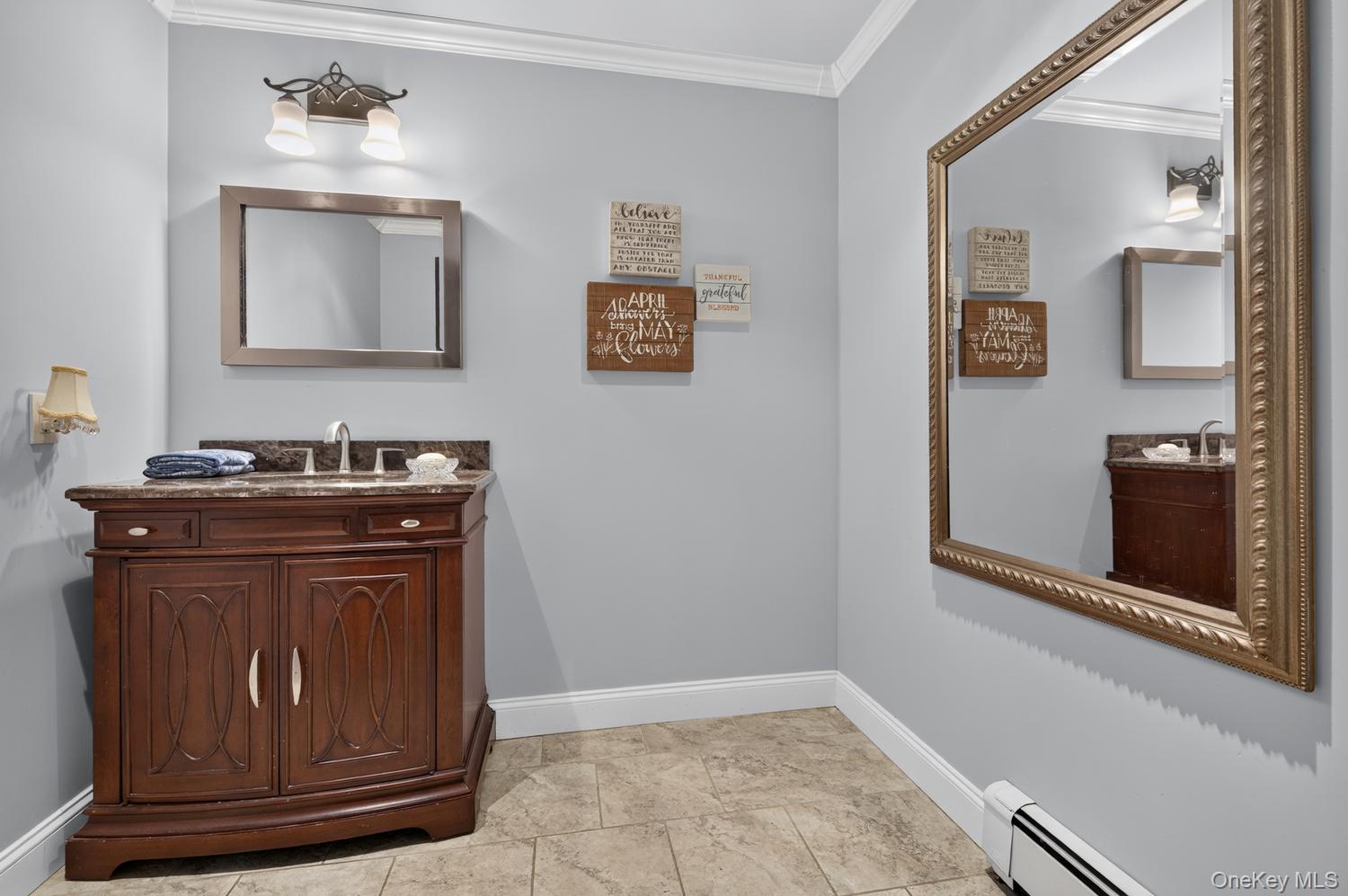 10 Dorchester Drive Property Photo 13