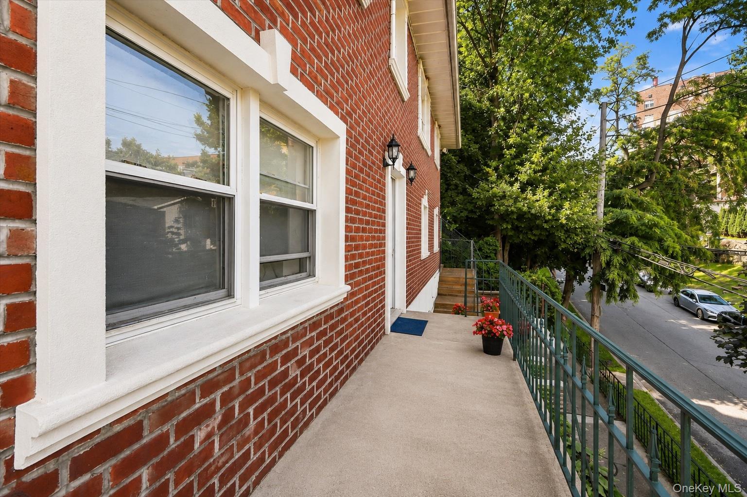 62 Raybrook Rd Property Photo 4