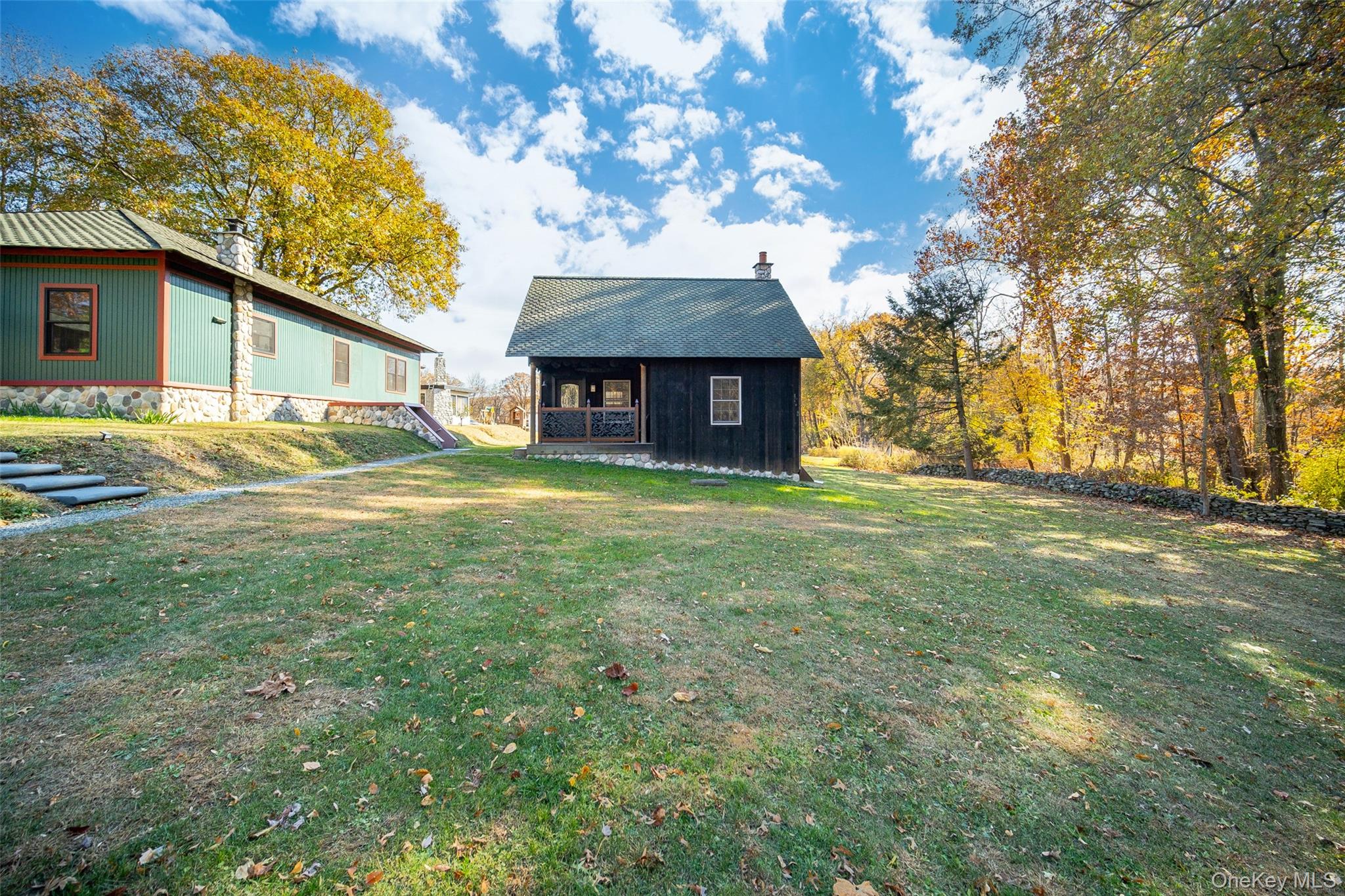 35 Clara Avenue Property Photo 2