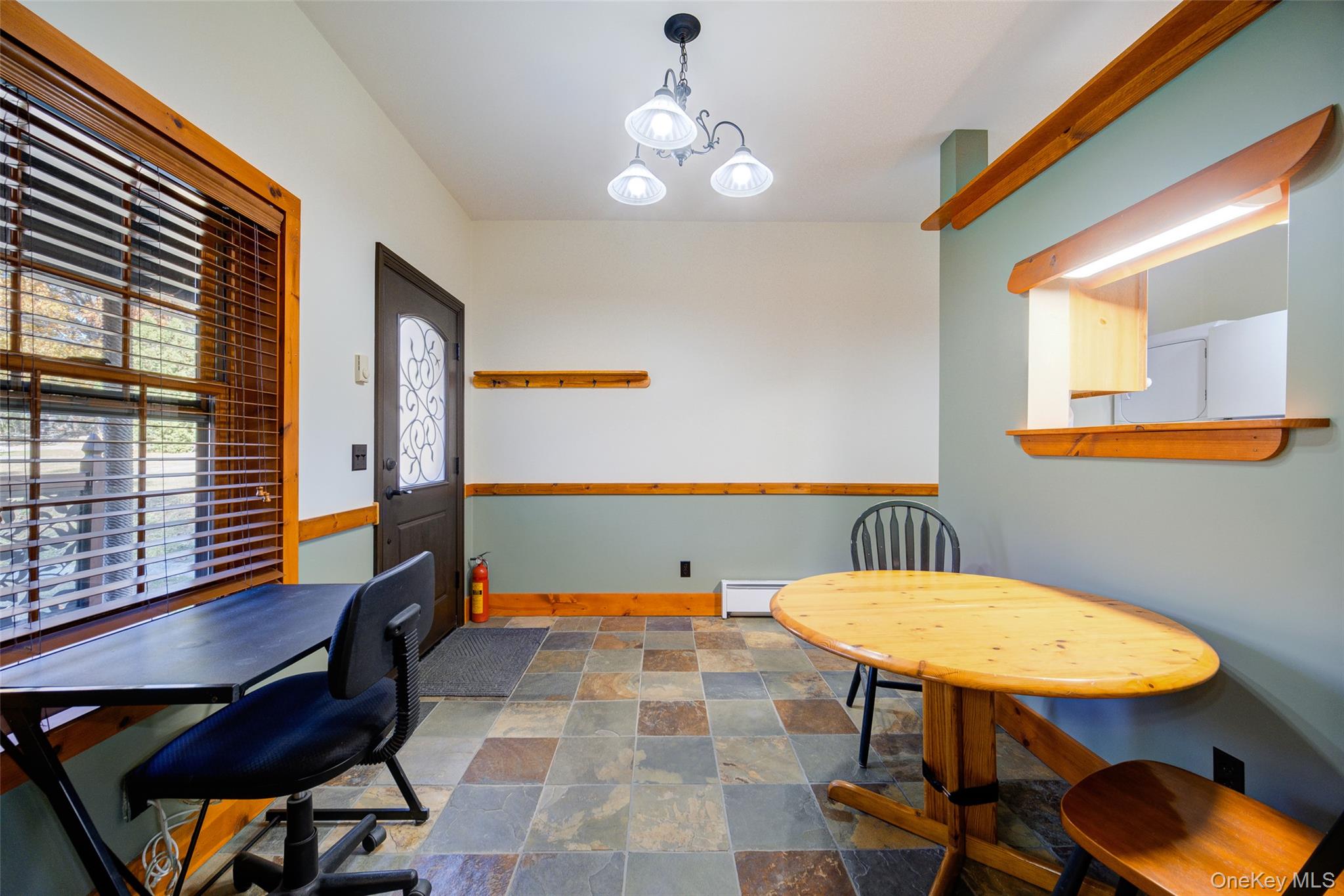 35 Clara Avenue Property Photo 9