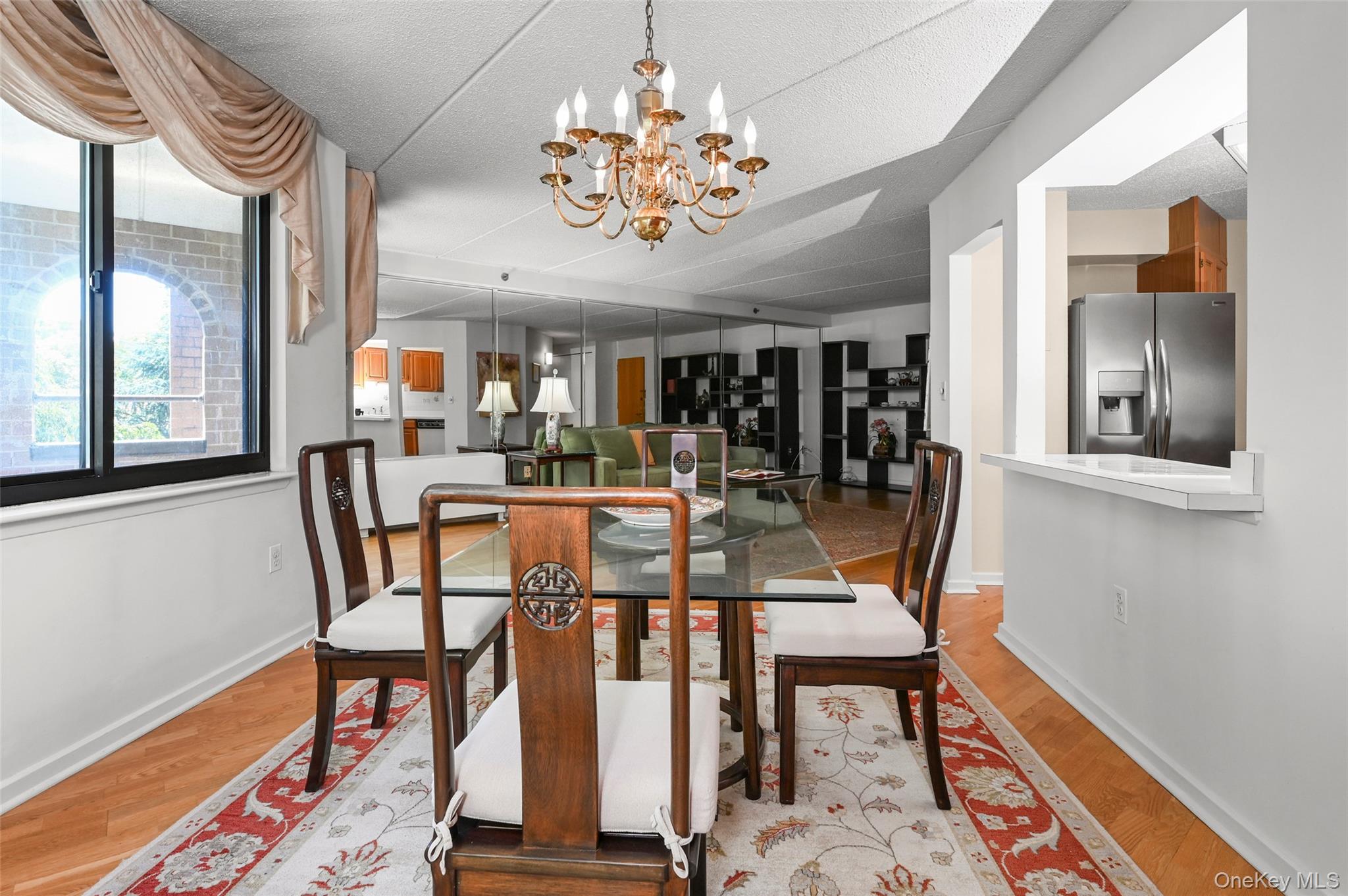 680 W Boston Post Road 3a Property Photo 12